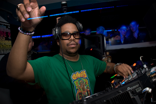 http://www.xyzbrighton.com/img/live_felix_da_housecat_life_pornrutai_lohachal_300410_06.jpg