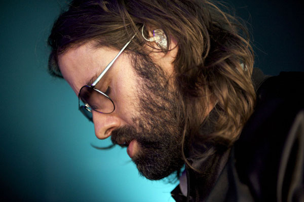 http://www.xyzbrighton.com/img/live_miike_snow_digital_emmest_300110_07.jpg