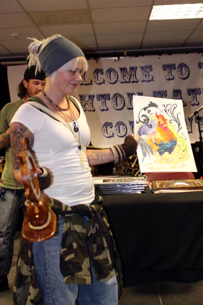 http://www.xyzbrighton.com/img/live_tattoo_convention_310110_james_brown_8963.JPG