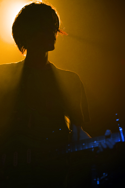 http://www.xyzbrighton.com/img/live_the_pains_of_being_pure_at_heart_concorde2_keith_trigwell_280710_10.jpg