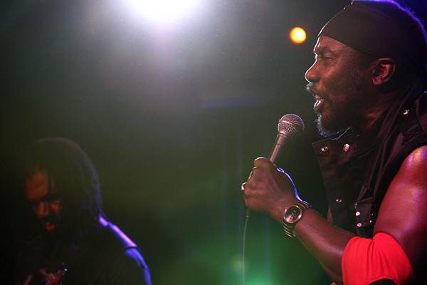 http://www.xyzbrighton.com/img/live_toots_and_the_maytals_concorde2_ian_greenland_170610_04.JPG