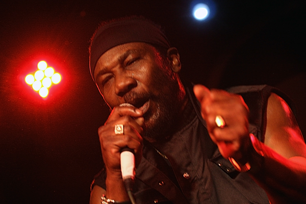 http://www.xyzbrighton.com/img/live_toots_and_the_maytals_concorde2_ian_greenland_170610_10.JPG