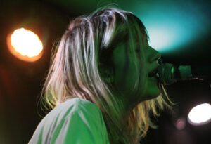 Read more about the article LIVE: Vivian Girls and The Lyrebirds