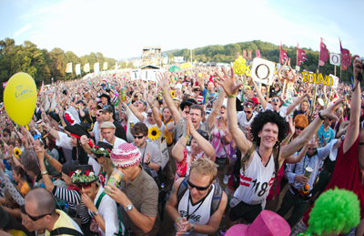 Bestival and Ted Baker launch £1000 “Gig Race” competition