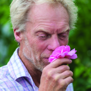 Growing the most Beautiful Roses – Talk with Michael Marriott